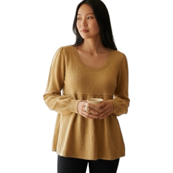 BCBGMaxAzria Sweaters - NWOT BCBG MaxAzria Crewneck Sweater, Neutral, Angora, Wool, Sz L, Peasant top